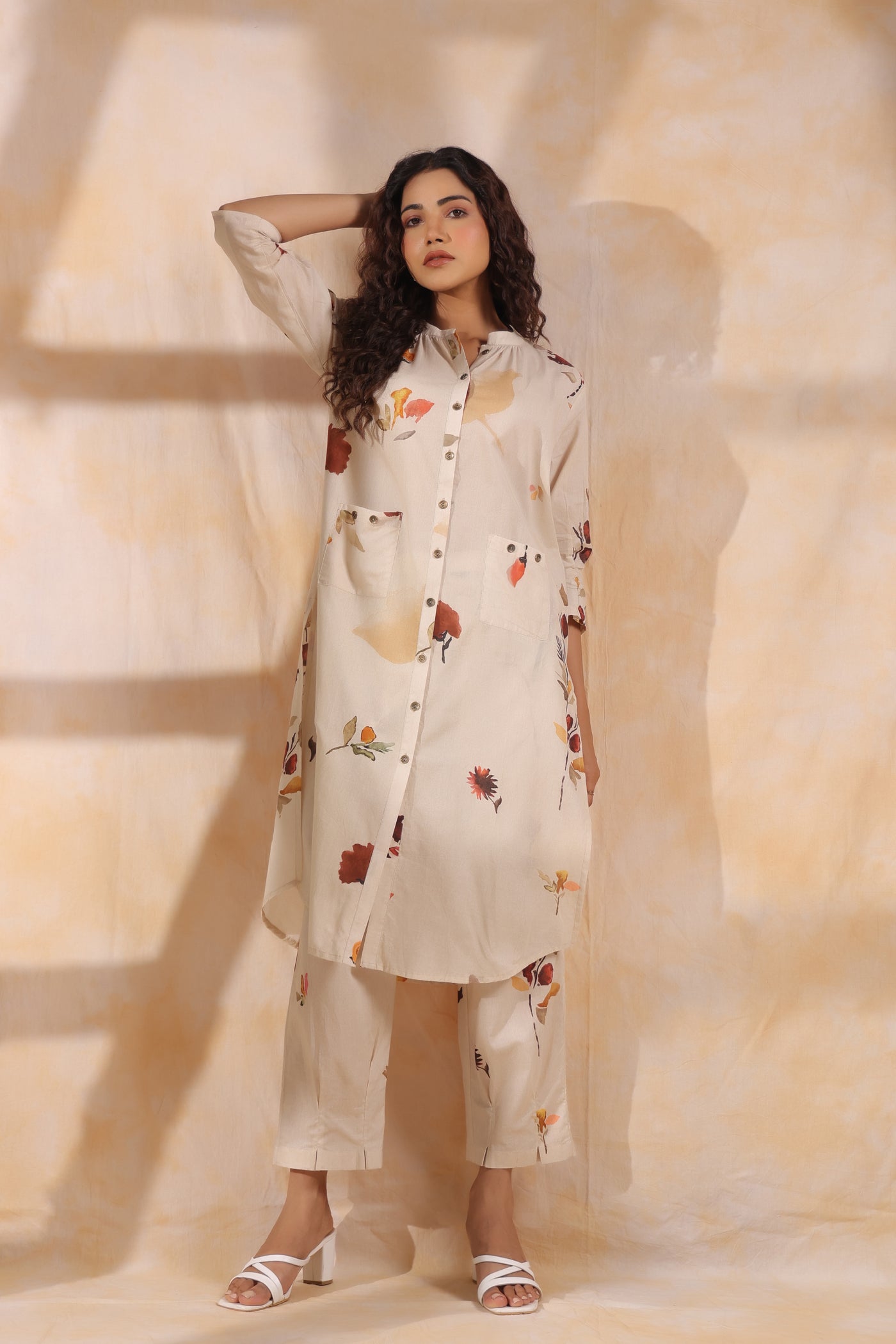 Sprinkle floral cream mul cotton kurta pant set