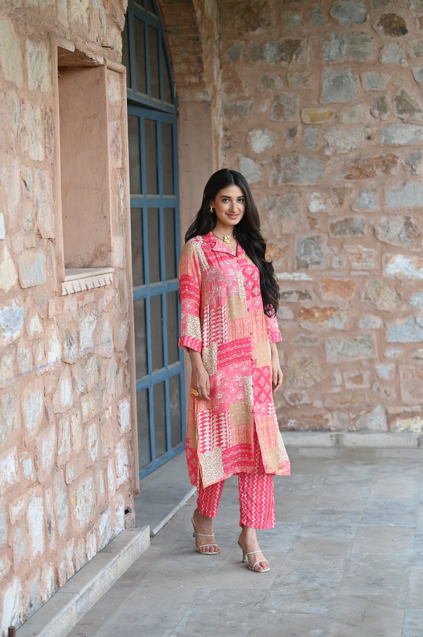 Delicate Peach and Pink Patch Print Muslin Kurta Set with Spread Work