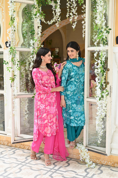 Rama Green Muslin Suit with Spread Sequence and Gota Work with Chiffon Dupatta