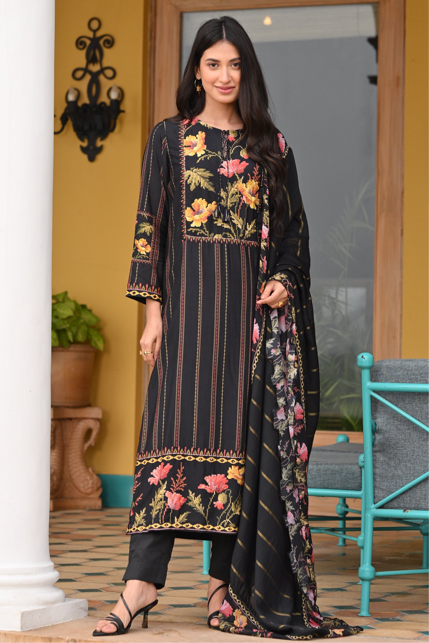 Black Fagun Floral Thread Embroidery with Scallope Dupatta Pure Muslin Suit Set