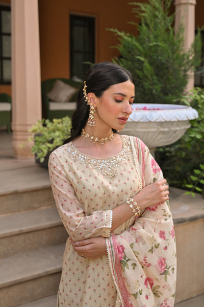 Cream Ikhtiyar Small Buti Sharara Set with Floral Dupatta