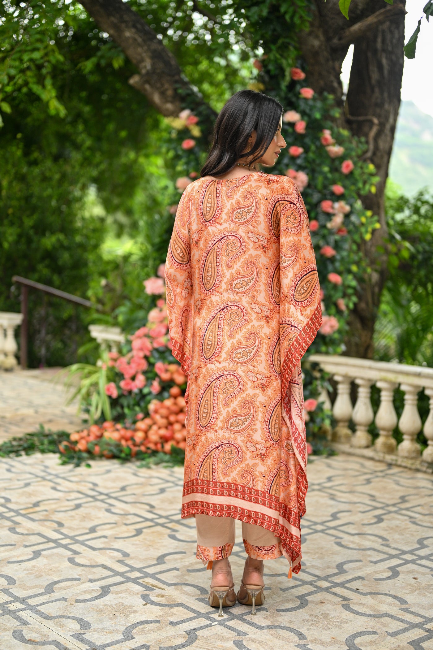 Cream Paisley Print Crepe Kaftan with Pants