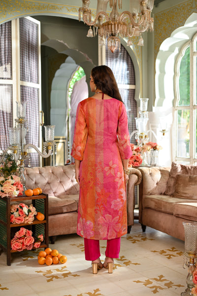 Pink Floral print Suit Set with Sequin , Mirror and Zari work