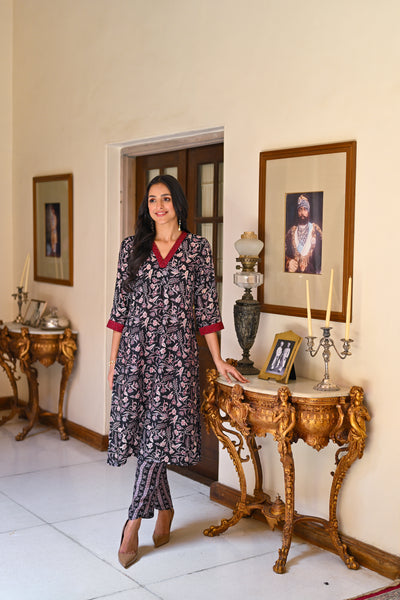 Black and Red Block Print Pure Muslin Kurta Pant Set