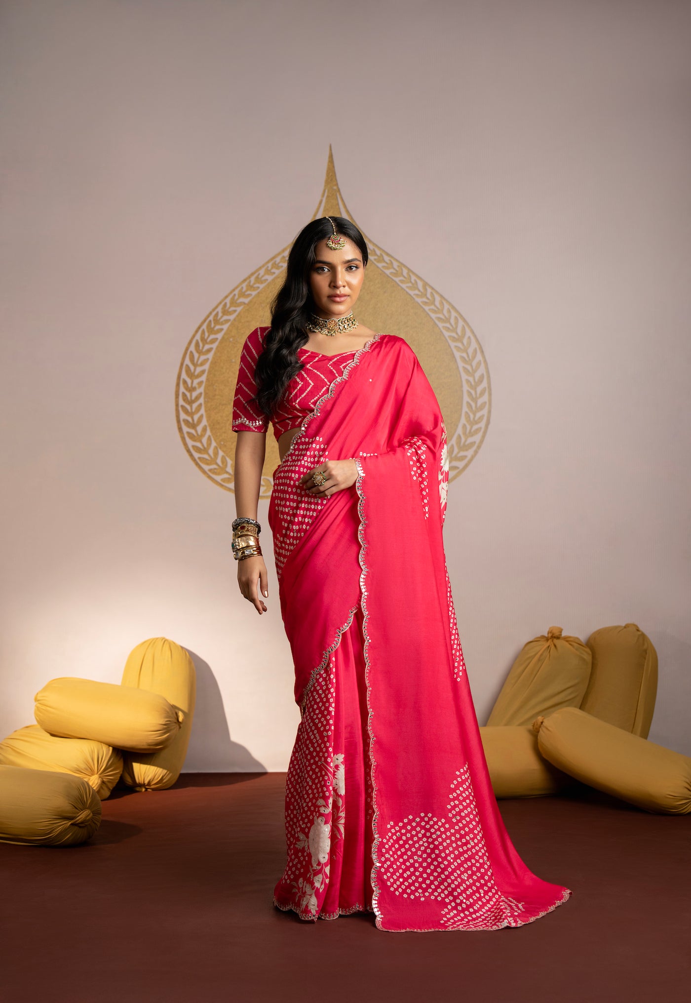 Reddish Pink Placement Bandhani With Scallope Mirror Work Crepe Saree