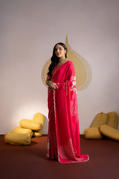 Reddish Pink Placement Bandhani With Scallope Mirror Work Crepe Saree