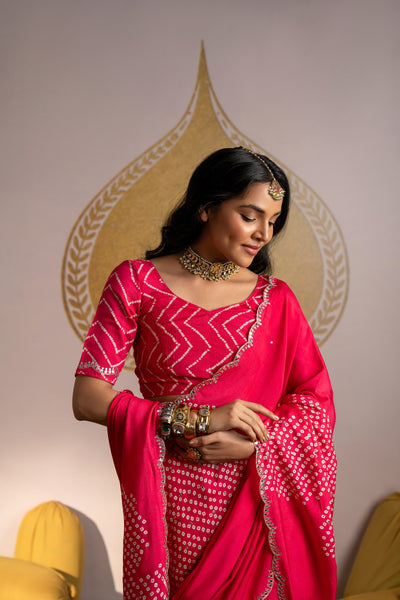 Reddish Pink Placement Bandhani With Scallope Mirror Work Crepe Saree