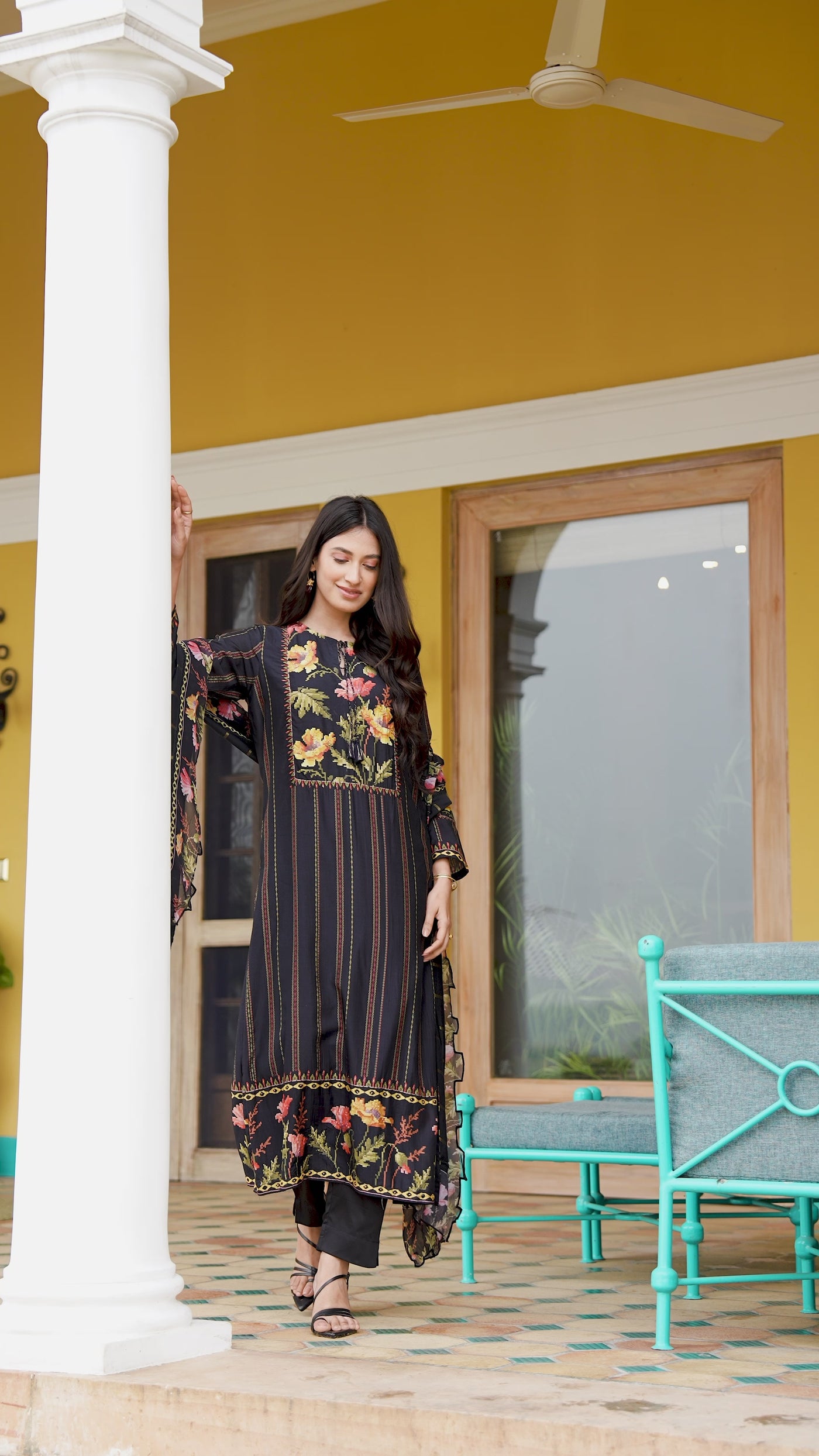 Black Fagun Floral Thread Embroidery with Scallope Dupatta Pure Muslin Suit Set
